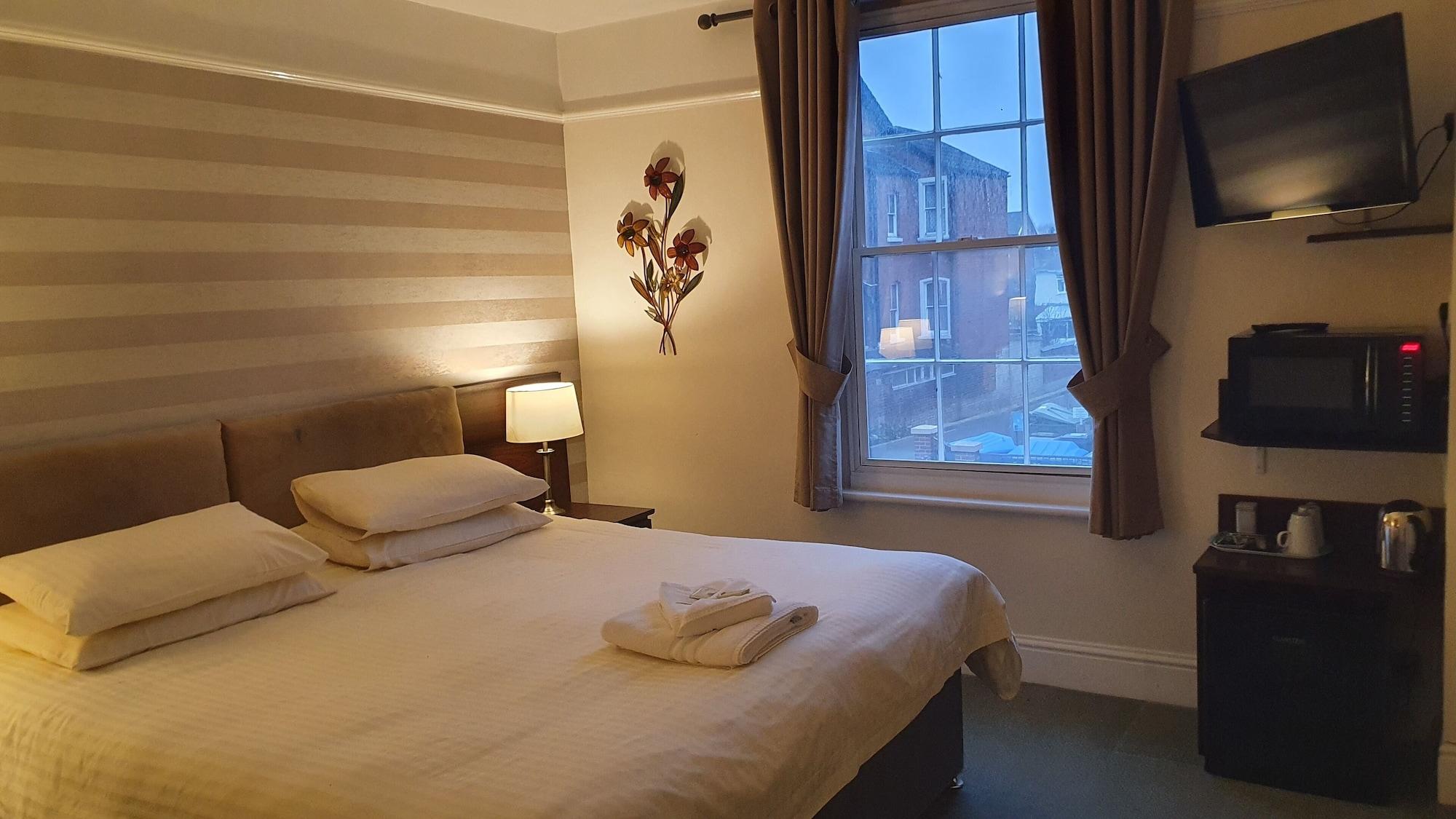 Edward Hotel Глостер Екстер'єр фото